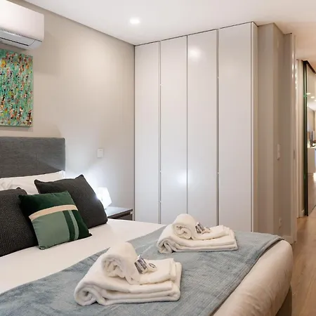 Alcantara Factory Ii *